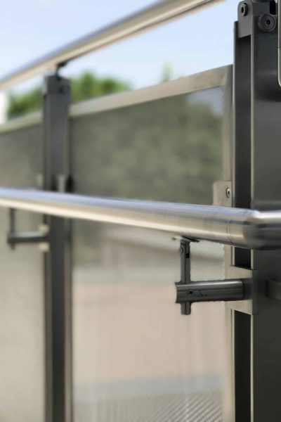 Custom Railing - (22)