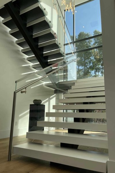 U-Shaped Stairs - 1