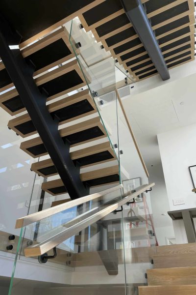 U-Shaped Stairs - 20