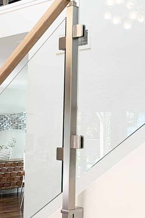 Style 20 square side post systwm