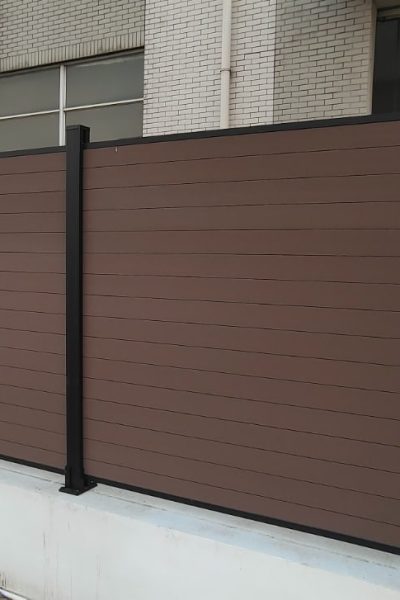 Composite Fencing - 17